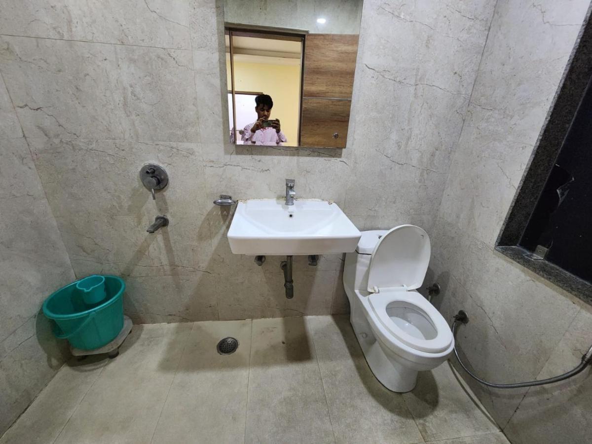 Hotel Ambe Inn By Ambience Delhi Igi Airport นิวเดลี ภายนอก รูปภาพ